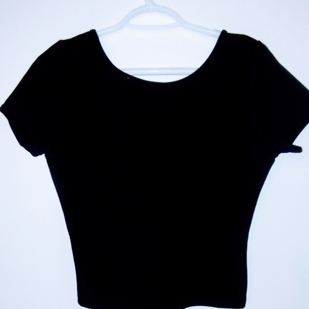 Black Crop Fitted T-Shirt